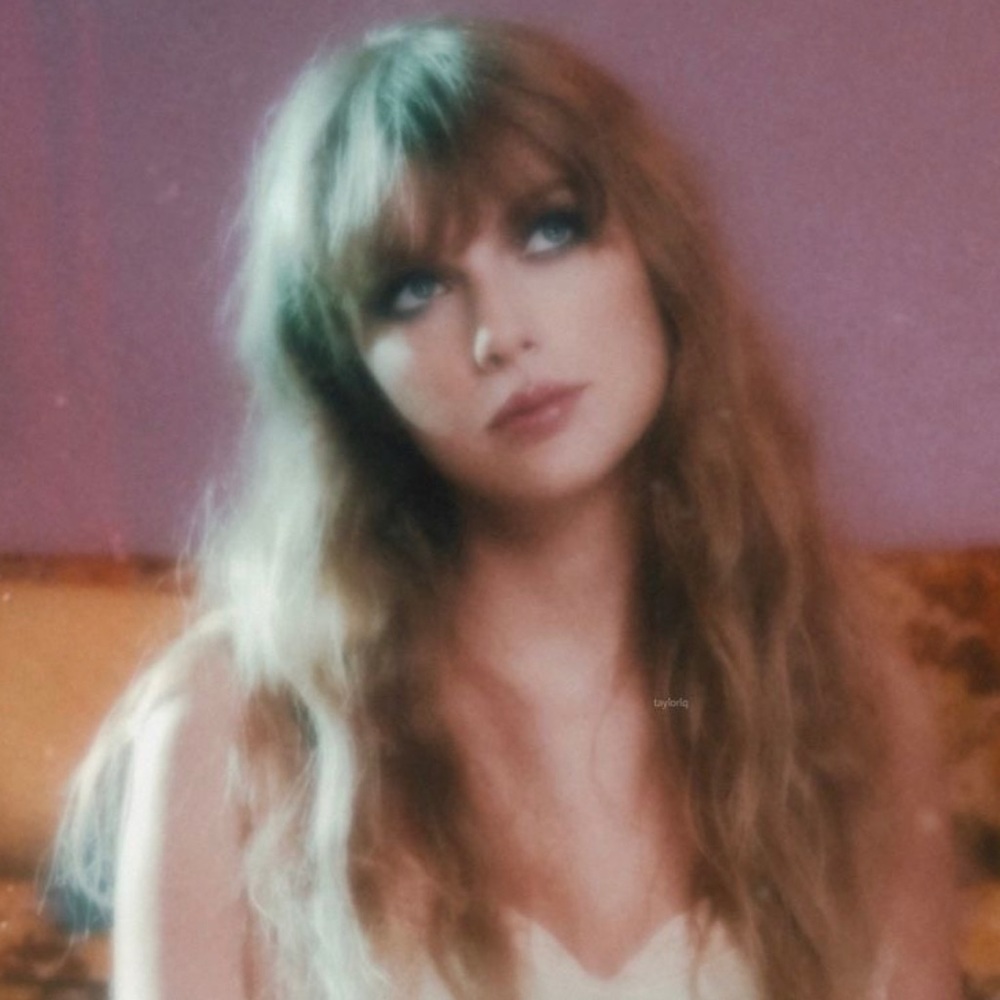 Meet your Posher, Ella